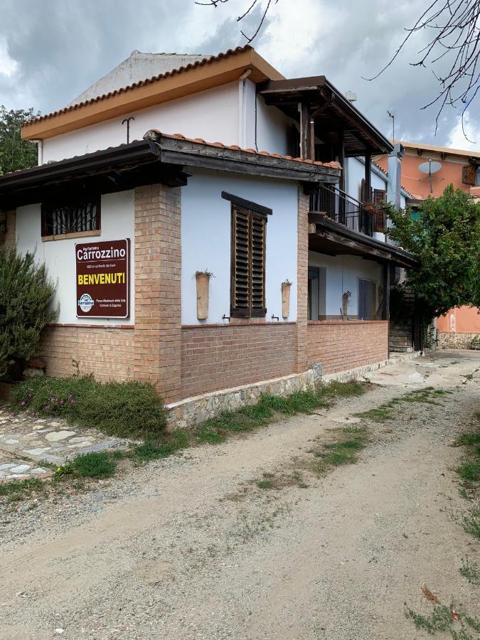 Sersale Agriturismo Carrozzino מראה חיצוני תמונה